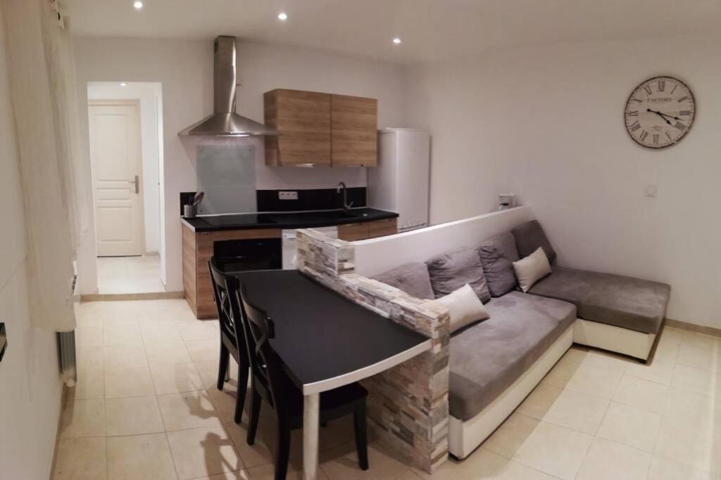 Appartement T2 Rez De Villa Proche Bord De Mer เลอ ปราเดต์ ภายนอก รูปภาพ
